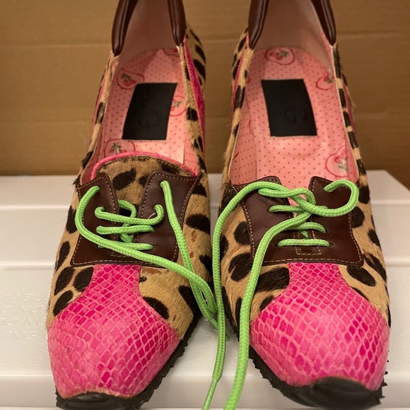 VINTAGE DOLCE AND GABBANA leopard print bootie - Picture 1 of 10